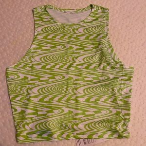 nwt pintrest swirl tank